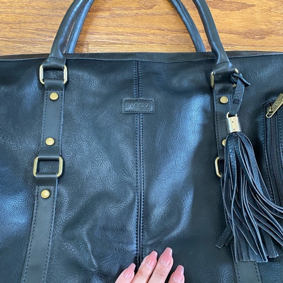 Large leather tassel travel duffel bag - Picture 4 of 6